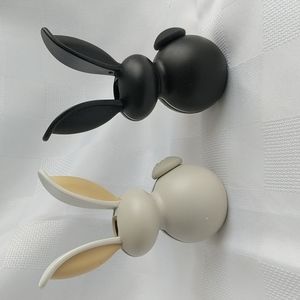 Chef'n G'rabbit Jr salt and pepper set